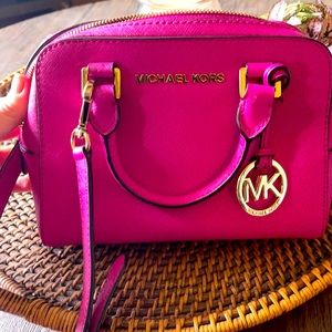 Michael Kors crossbody purse